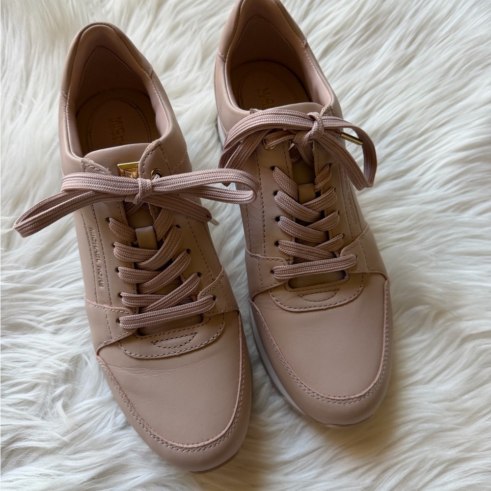Michael Kors Women's Pink Sneakers